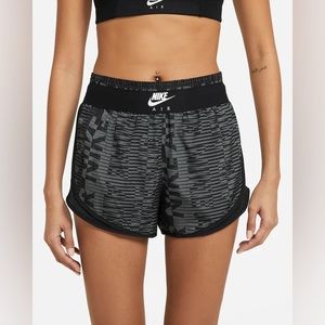 Nike Air Tempo Women’s Shorts